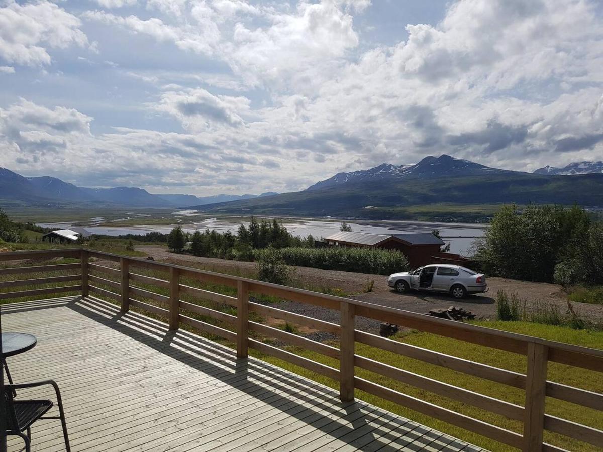 Villa Einarsstaðir - Cozy cabin with excellent view Akureyri Exterior foto